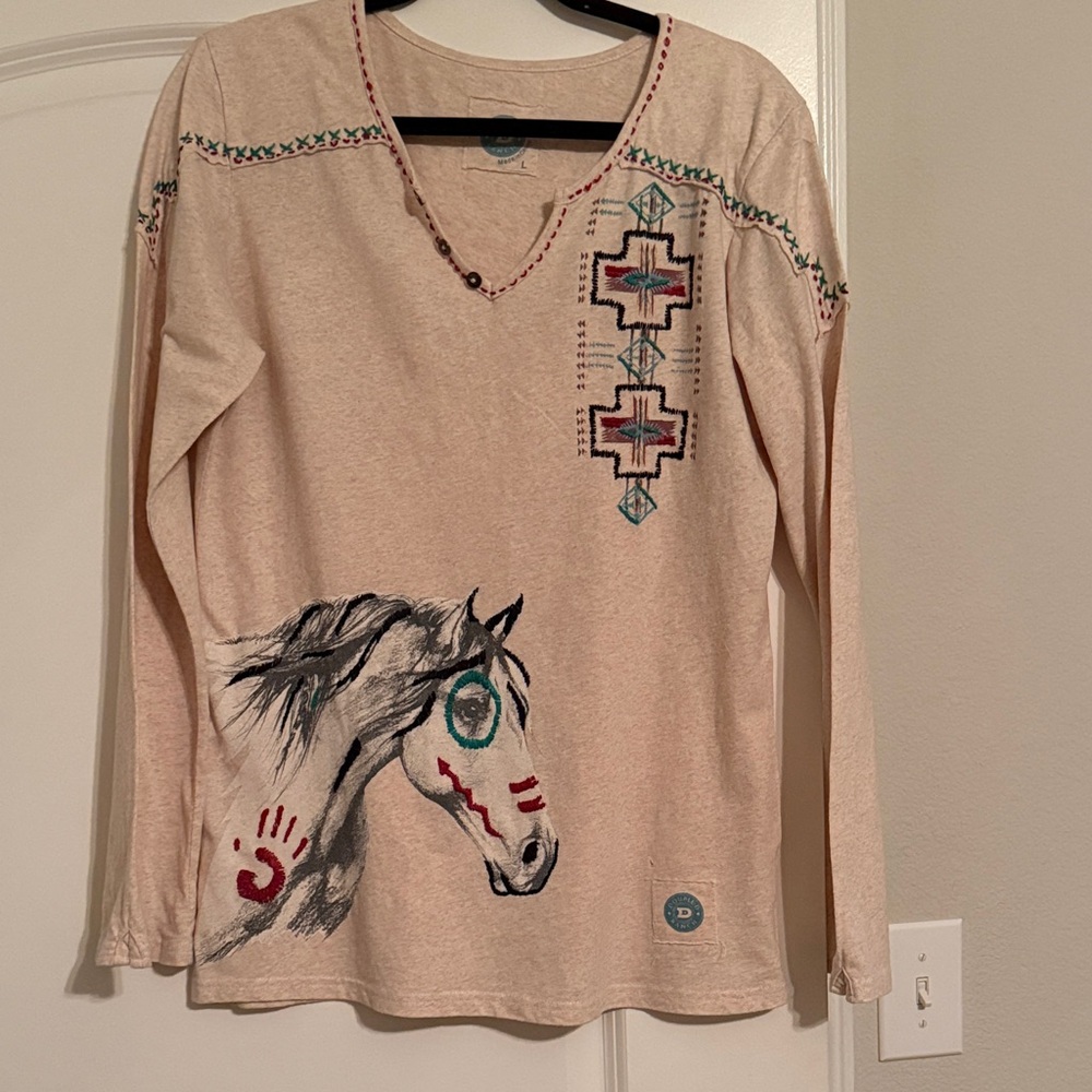 Double D Ranch Cream Long Sleeve with Horse and Turquoise Logo